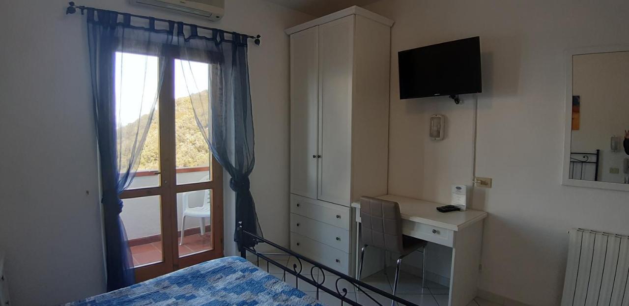 Hotel Oleandro Marciana  Eksteriør bilde